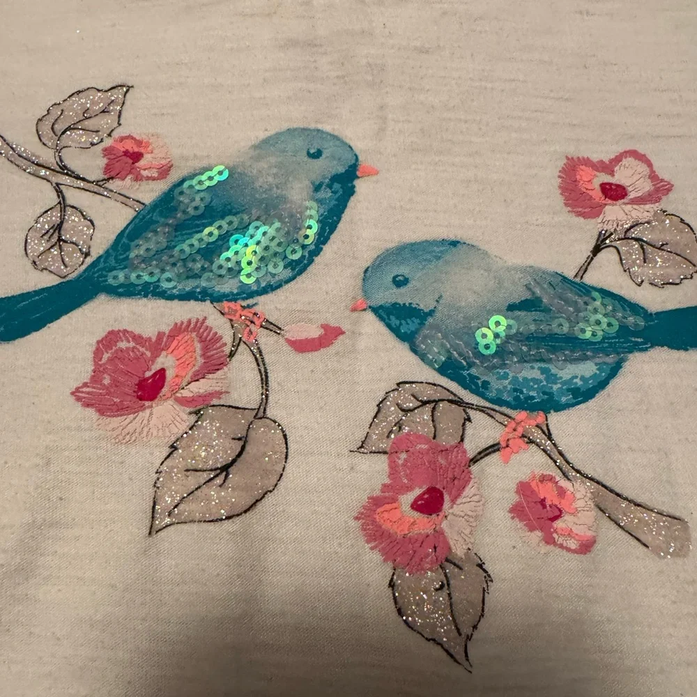 EUC Little Girls Sonoma White Tee with Blue Sequin Birds and Pink Flowers size 5 - Picture 3 of 5